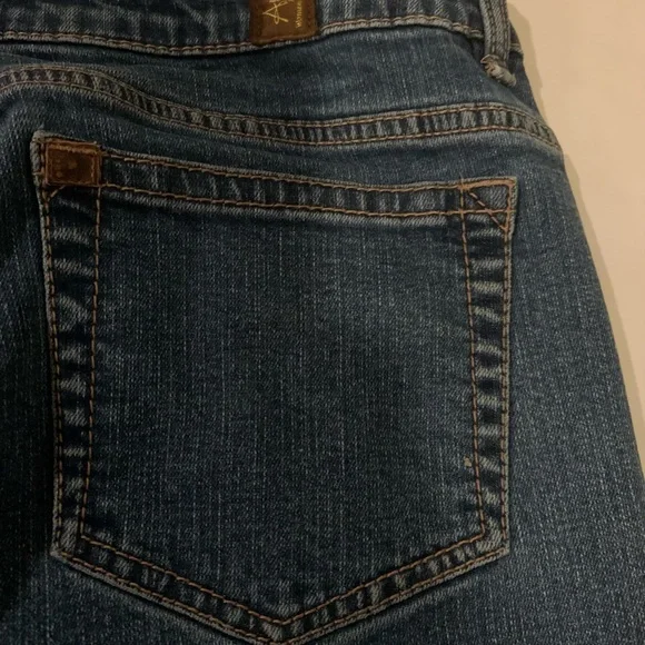 Wrangler Aura Women's Medium Washed Jeans Size 12 Regular Short - Picture 8 of 15